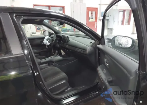 2025 Honda Hr-V Awd Sport from USA, damaged, VIN 3CZRZ2H5XSM701907